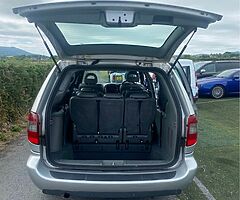 2009 Chrysler Voyager - Image 6/10
