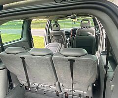 2009 Chrysler Voyager - Image 9/10