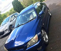 Lexus is200 03 se
