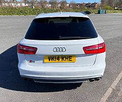 2014 Audi S6 - Image 3/10