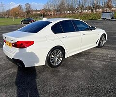 2018 BMW Series 5 - Image 3/10