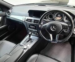 2011 Mercedes-Benz C-Class - Image 8/10