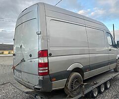 2010 Mercedes’ sprinter - Image 4/6
