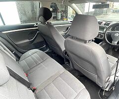 2008 Volkswagen Golf - Image 6/8