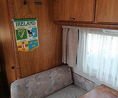 Hymer camper - Image 9/10