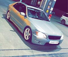 2003 Lexus IS 200 - Image 4/4