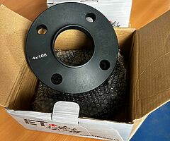 4x108 20mm spacers set 4x brand new