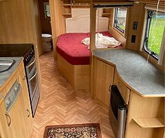 Lunar Freelander 4 Berth Fixed Bed Caravan For Sale - Image 5/9