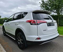 2017 Toyota RAV4 2.0 D-4D Icon TSS 5dr