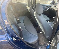 Toyota Yaris 2004 - Image 6/7