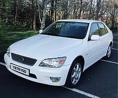 2001 Lexus IS 200