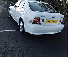 2001 Lexus IS 200 - Image 3/10