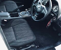 2001 Lexus IS 200 - Image 9/10