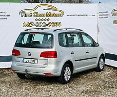2012 Volkswagen Touran we finance - Image 4/10