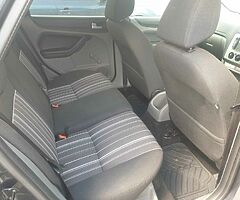2009 Ford Focus - Image 5/8
