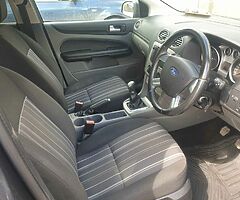 2009 Ford Focus - Image 6/8