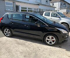 2011 Peugeot 3008