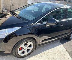 2011 Peugeot 3008