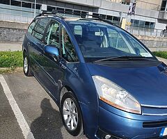 Automatic Citroen C4 2010 7Seater 1.6hdi
Swap for smaller automatic.