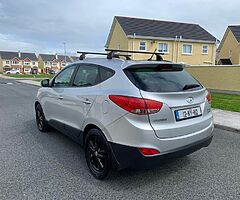 2012 hyundai ix35 sport 1.7 diesel
6 speed manual
Nct till end of july 
Tax is 280€ for year - Image 3/10