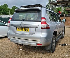 2015 Toyota LANDCRUISER 5 SEAT MANUAL EURO 6 - Image 3/10