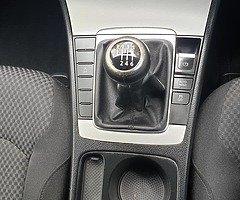 Volkswagen Passat 2011 1.6TDI Highline - Image 7/8