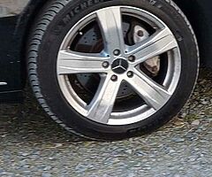 Mercedes  Alloys wheels