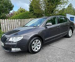 2010 Skoda Superb 1.9 TDI Ambition 5 Speed Manual Transmission