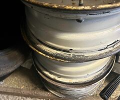 alloys wheels !!! read the add!!!