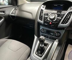 2011 Ford Focus Titanium 1.6 Diesel - Image 8/10
