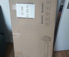 Electric Scooter Brand New - Image 4/5