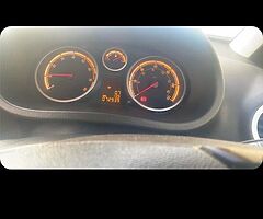 12 Vauxhall Corsa - Image 5/6