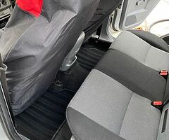 2010 Ford Focus Zetec *low mileage* - Image 9/10