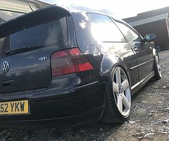 2003 Volkswagen Golf - Image 3/5