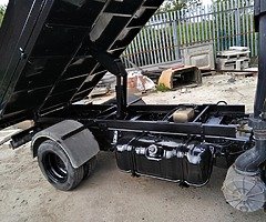 07 Isuzu twin wheel tipper for sale - Image 6/10