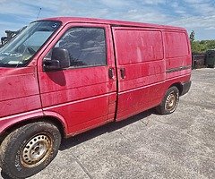 Vw transporter,   4x4  2.5 tdi engine,