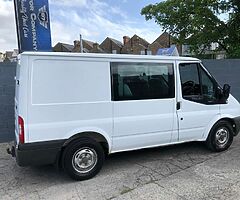 FORD TRANSIT CREW CAB 6 SEATER VAN 2.2 NEW DOE