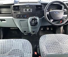 FORD TRANSIT CREW CAB 6 SEATER VAN 2.2 NEW DOE - Image 6/10