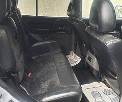 06 mitsubishi pajero 5 seater crewcab €333 tax