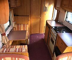 2004 Feetwood Java 4/5 Berth Caravn - Image 6/10