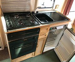 2001 Abbey Caravan 4/5 Berth - Image 9/10