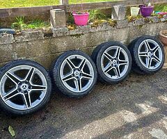 Mercedes 18inch genuine AMG alloy wheels with good tyres for sale