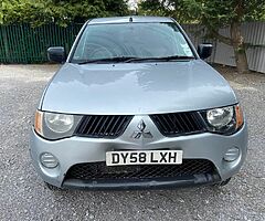 2008 Mitsubishi L200 4 Life .2.5 Did Manual .1 owner .Low miles .Full Logbook .Price 3250euro - Image 6/6