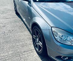 Mercedes C Class Automatic ￼ - Image 4/4