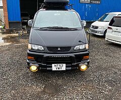 2002 Mitsubishi Space Runner