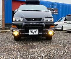 2002 Mitsubishi Space Runner - Image 6/10