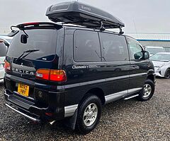 2002 Mitsubishi Space Runner - Image 9/10
