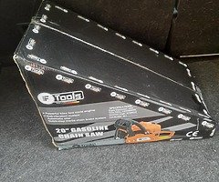BRAND NEW 20" CHAINSAW FOR SALE