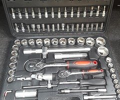 BRAND NEW 94PCS SOCKET SET - Image 4/4