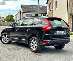 Volvo XC60 , 2.0 diesel . Manual . Lovely Jeep